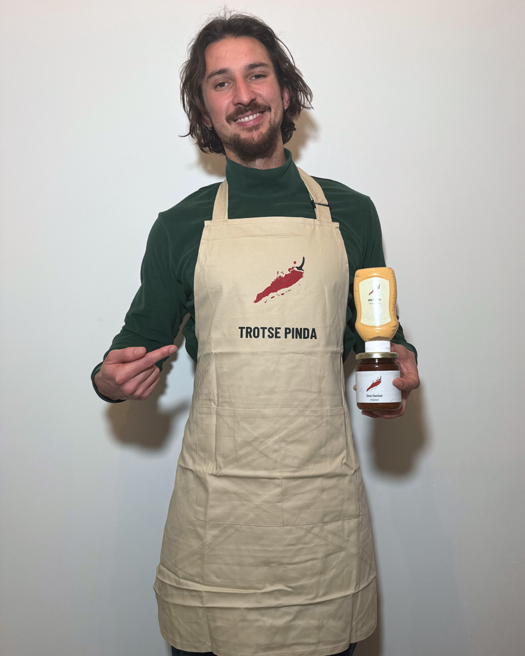 Schort Trotse pinda oma sambal