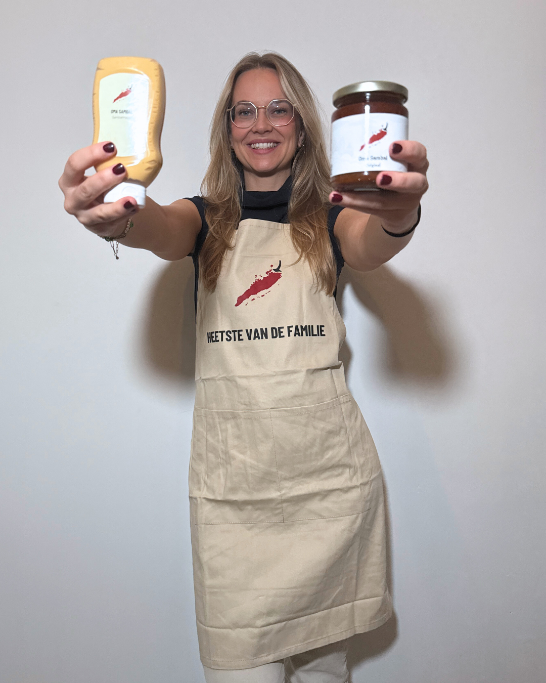 Schort heetste van de familie Oma sambal