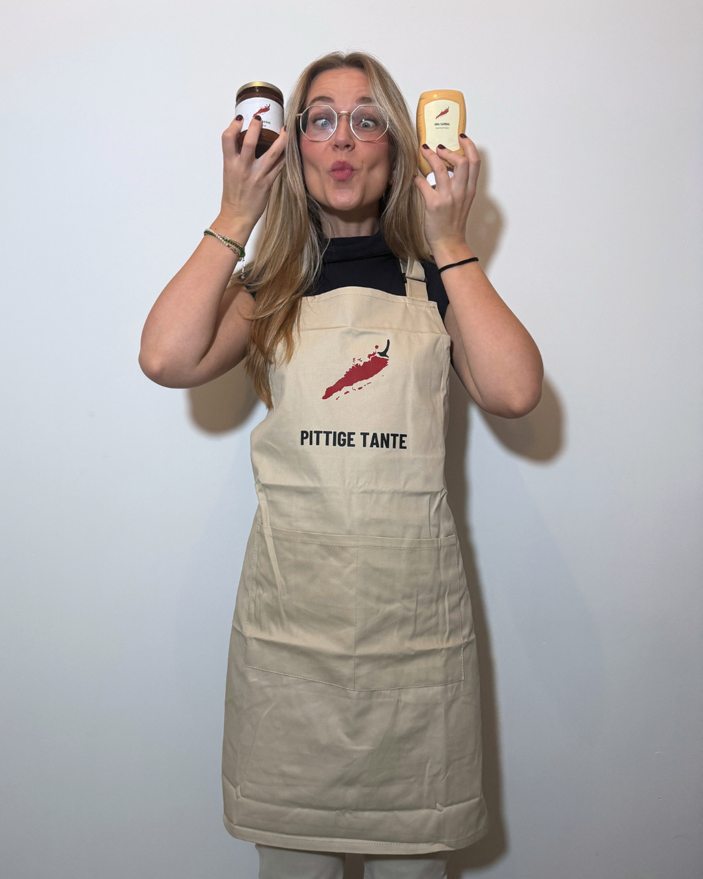 schort pittige tante oma sambal