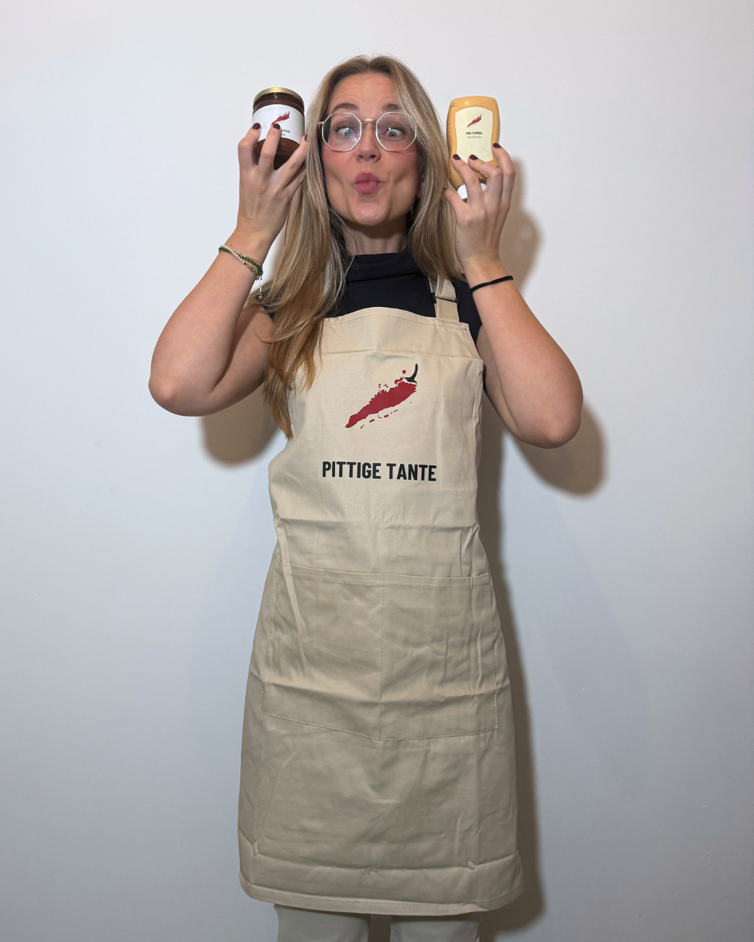 schort pittige tante oma sambal